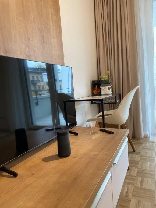 Acapella Adagio 54qm, Direkt Am Weinberg, Altstadt, Netflix Inklusive *